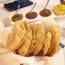 Papads with various dips to start off dinner at this Indian restaurant that came highly recommended by @faysbook.my