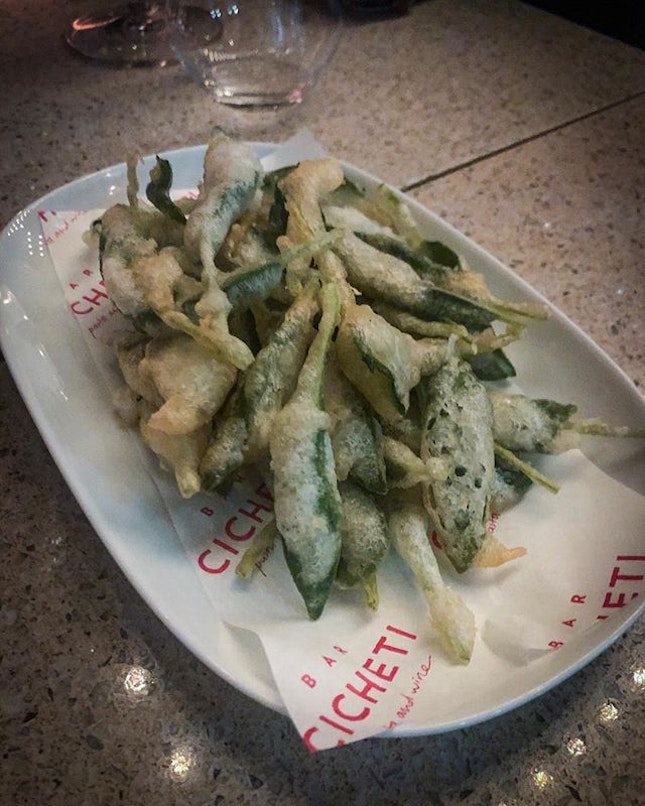 Sage tempura!