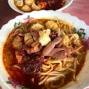 Curry mee.