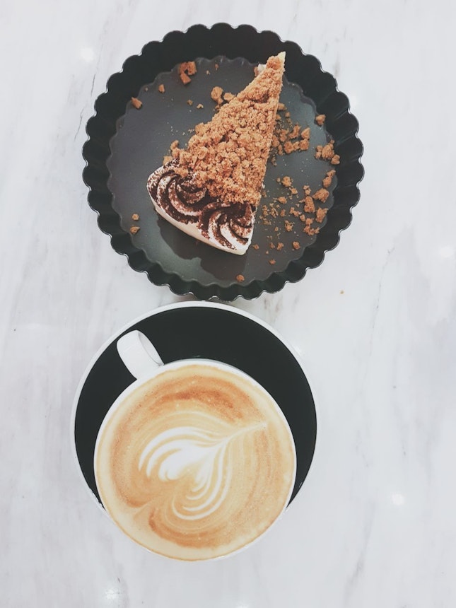 Speculoos cheesecake + Latte