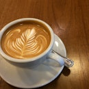 #dimbulah #cafe #coffee #dimbulahselect coffee with low fat milk..