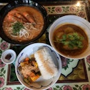Laksa And Curry Chicken