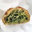 Cross section of the matcha croissant :)