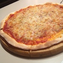 Pizza magherita #food