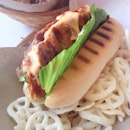 Otah Roll from #TheMaMaShop , grilled muar otah sandwiched in soft bun accompanied with sweet and spicy sauce.
