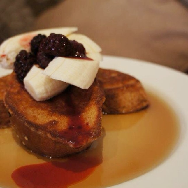 fruity french toast