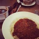 Bolognese Spaghetti And Drumstick