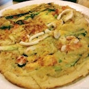 Had some difficulty finishing the large seafood pancake, as it wasn't as yummy!