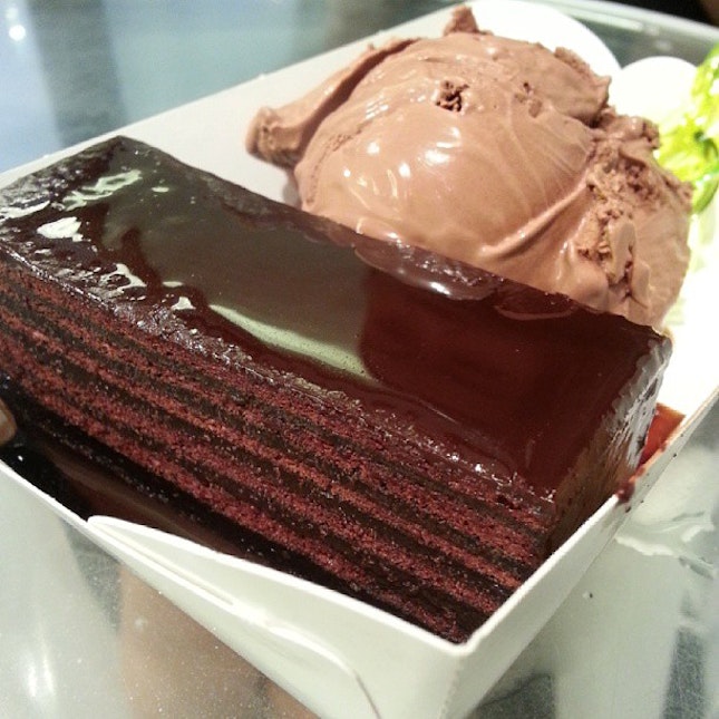 Super stack chocolate cake and hei ice cream