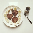 They dont make for the prettiest of pictures but these #healthy #nutritious #glutenfree #vegan #pancakes make a great start to the day - made with #organic rolled #oats sweetened with #dates and #almond #milk and #peanutbutter; paired with #bananas and #maple #syrup #love #breakfast #food #instafood #fitspo #eatclean #fitness