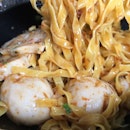 Today's "Fishball Story": Today I had spicy mee pok with fishballs and fish cake.