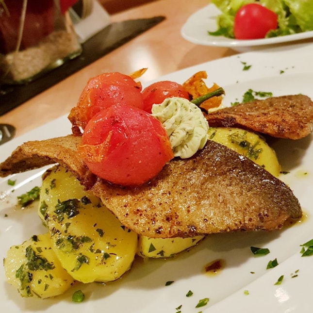Grilled Fish With Parsley Potatoes 