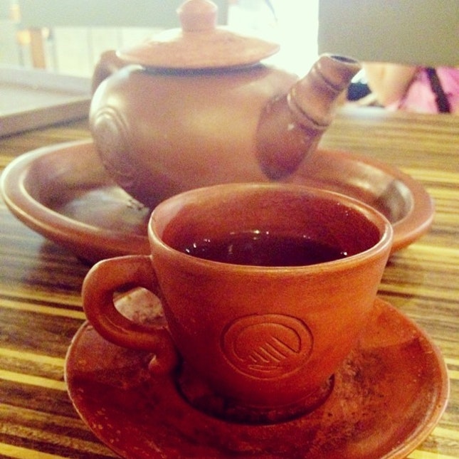 Tea time #tea #tehpotji #tehpoci #traditionaltea #indonesia #instanesia #instanusantara #iphonography