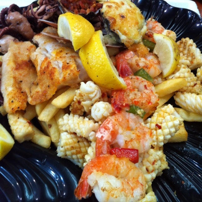 Grilled Seafoods Platter