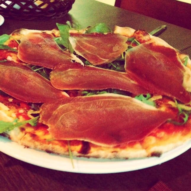 Rucola and Prosciutto di Parma Pizza