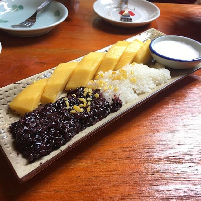 Sticky Mango Rice ($7.90)
Been a long while since I had this dessert and it really brings me back to my younger days in Bangkok.